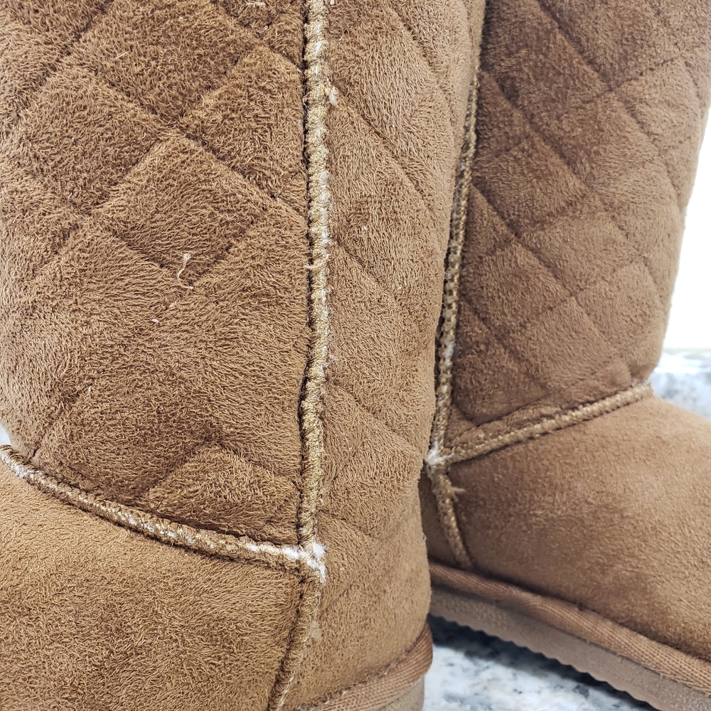 Apres by Lamo Faux Suede Buckskin Faux Fur Boots Girl's Size 1Y - Picture 10 of 16